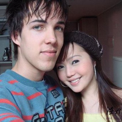 孔老師,孔菲艷是網友捏造誘奸門 照片是grubby女朋友