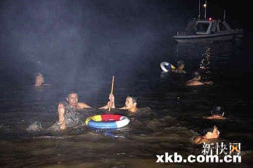 五名青少年為營(yíng)救落水同伴四死一失蹤(組圖)