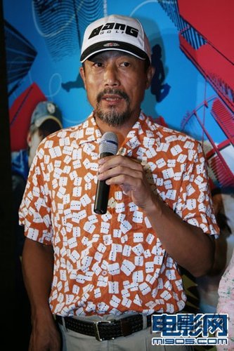 馮小剛怒罵孫海英是“孫子” 斥其說謊產生幻覺