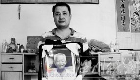 12歲男孩游泳被水沖走六旬漢奮力施救遇難(圖)