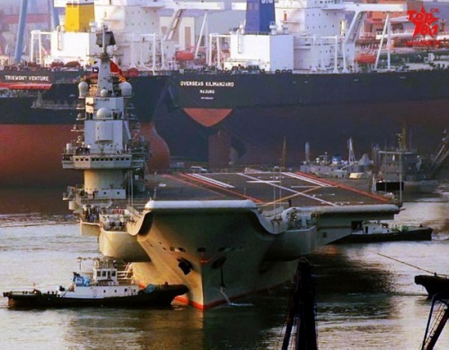 中國航母高速大轉彎試航