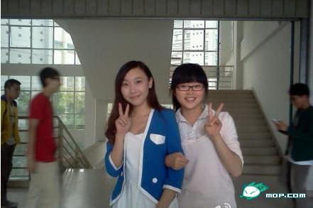 90后美女老師張驍