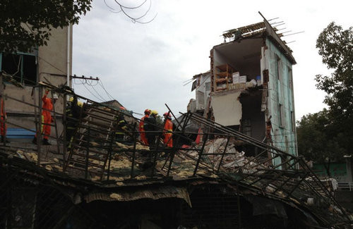 寧波慈溪鍋爐爆炸事故現(xiàn)場(chǎng)