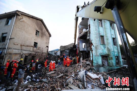 寧波慈溪鍋爐爆炸事故現(xiàn)場(chǎng)