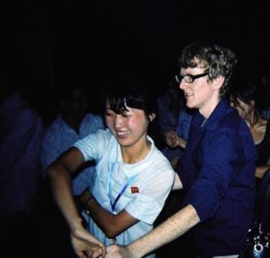 朝鮮土豪生活也很豐富朝鮮夜總會朝鮮ktv都有