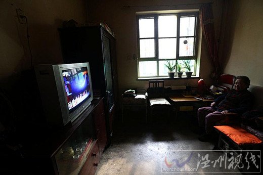 老人獨(dú)居二十余年