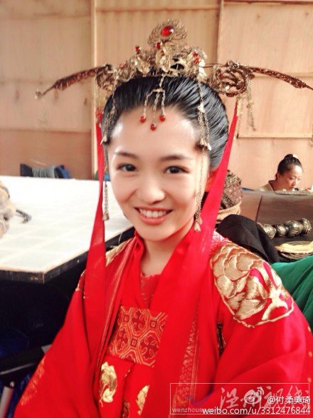 陳妍希替身叫付柔美琦 替身比陳妍希要好看