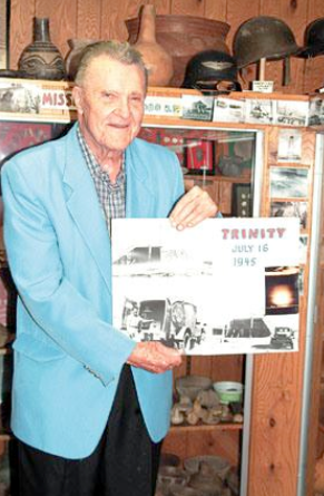 美國(guó)老人被fbi抄家