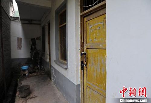 為支持四川抗震救災(zāi)的賑災(zāi)物資霉變