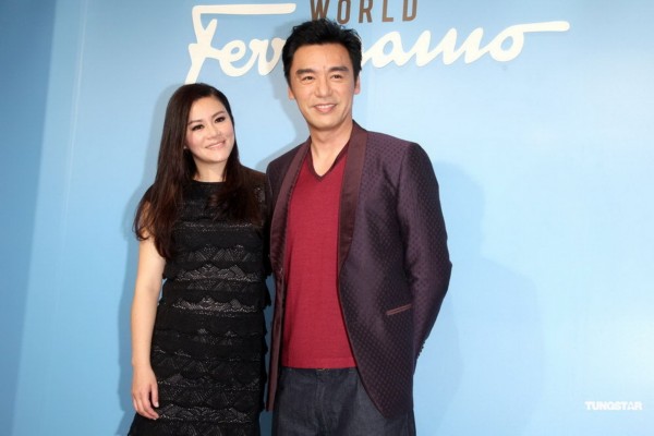 61歲鐘鎮(zhèn)濤娶小19歲妻子 范姜在他負(fù)債2億時(shí)幫她還債