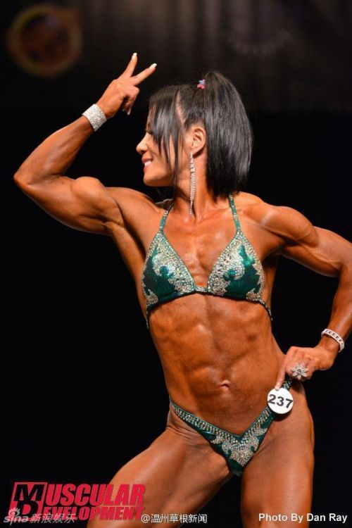 溫州女子奪健美冠軍