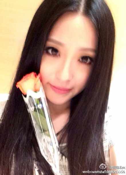 俞斯亮自稱收到了劉愷威的花