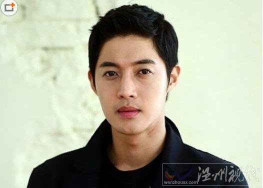 曝金賢重與女友復(fù)合