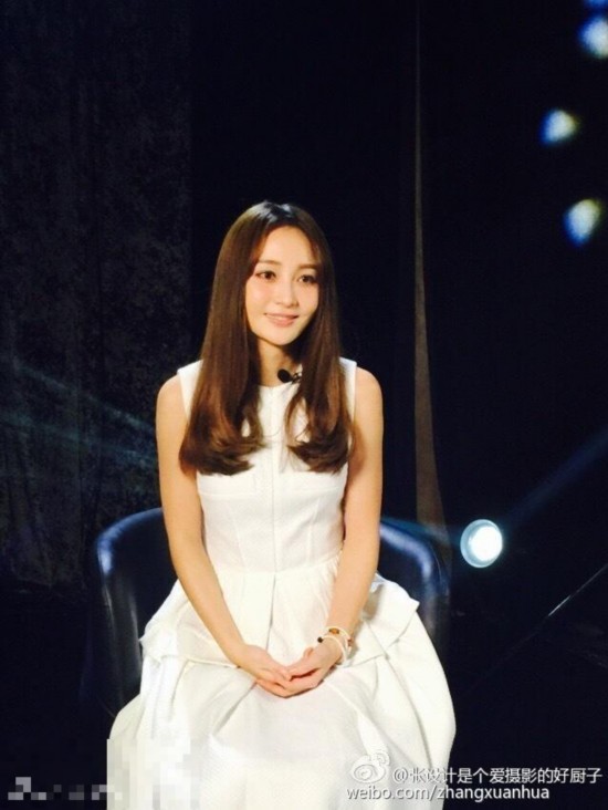 姚笛出軌門后首回?zé)善? width=