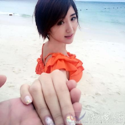 陳翔毛曉彤兩人一起出去旅游