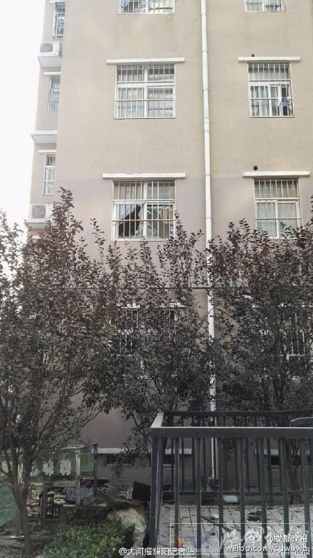 學校周邊房屋玻璃被震碎