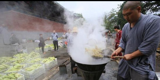 免費煮玉米送游客