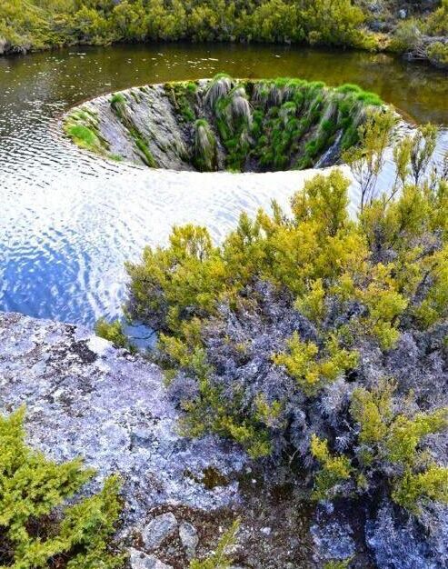 葡萄牙現地球破洞