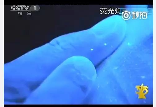 央視曝光劣質(zhì)餐巾紙含致癌物