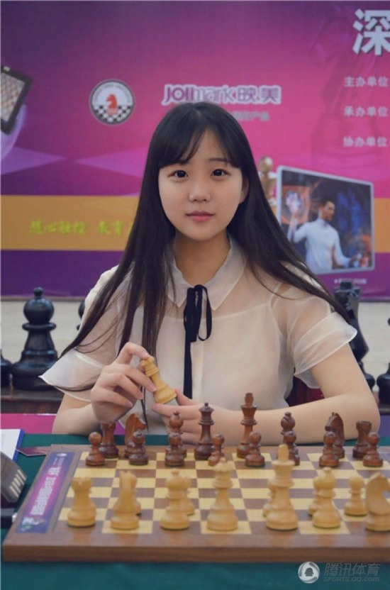 象棋美少女走紅