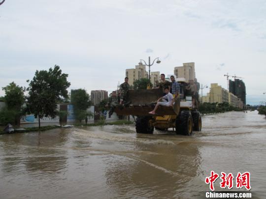 受臺風電母影響海南臨高縣192個村莊被淹