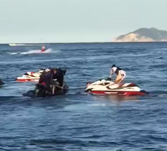 張繼科錄節目落水