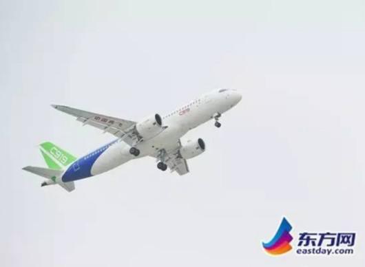 國產大飛機C919首飛