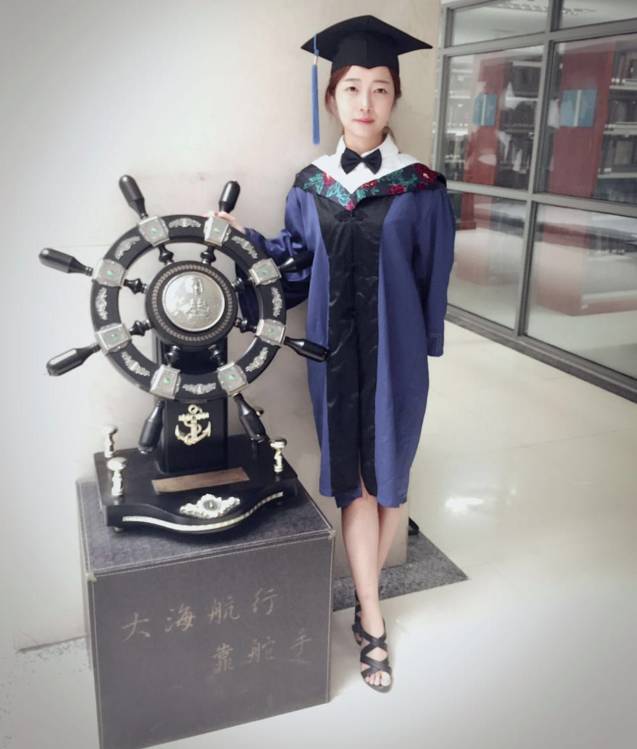 90后美女博士走紅