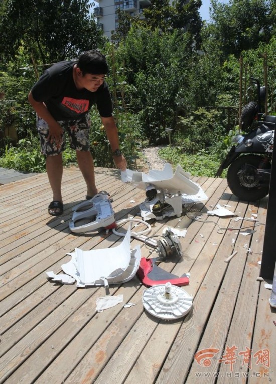 高樓天降洗衣機