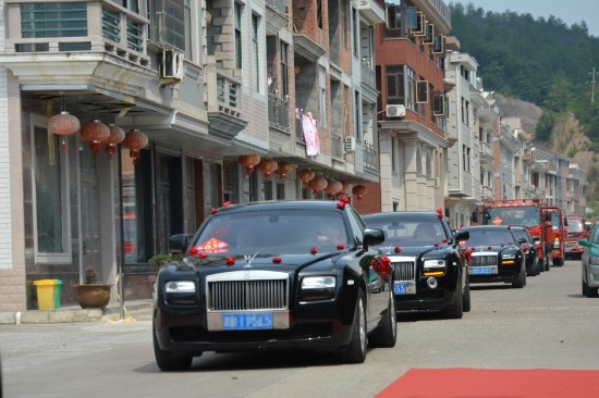 浙江現(xiàn)天價嫁妝