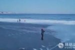 美國沙灘變溜冰場 炸彈氣旋帶來極寒天氣