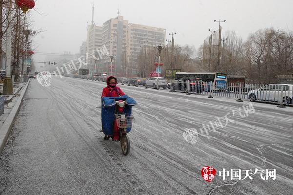遼寧大范圍降雪 大連等6市有8級大風
