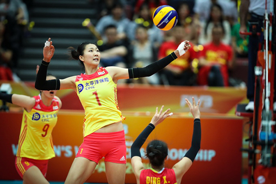 中國女排小組第一