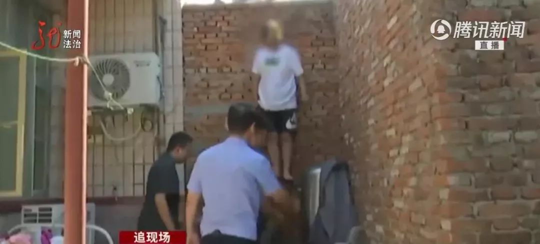 床下現隔壁女鄰居