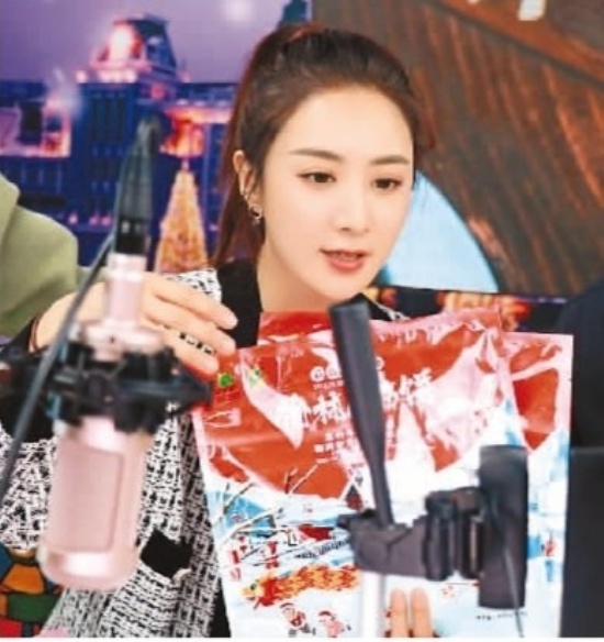 李佳琦薇婭一晚或收入6到8億