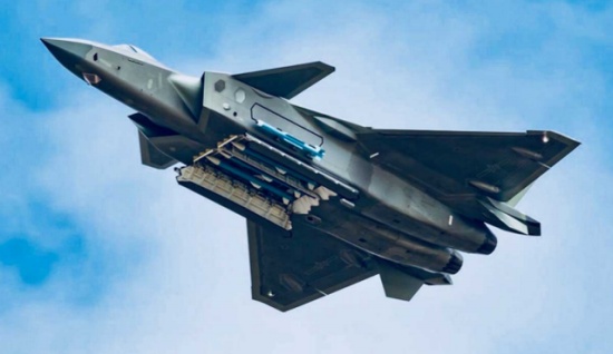 中印摩擦后 中方換裝更先進戰機