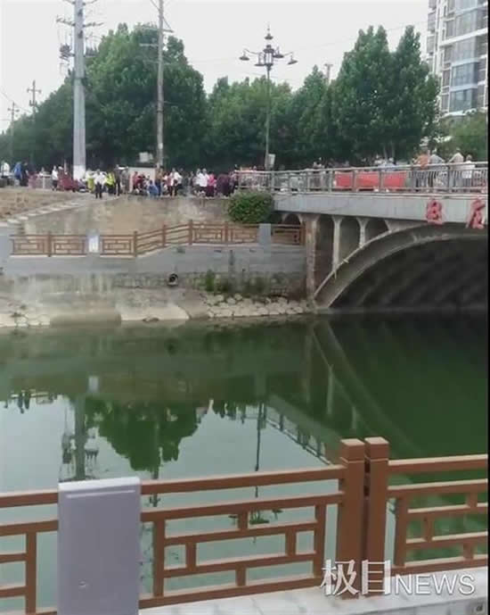 女子酒后跳河5人救援4人遇難