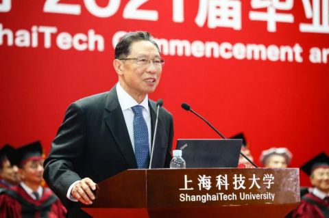 鐘南山的凡爾賽發言