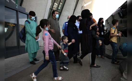 致命的ISIS自殺式炸彈襲擊后 阿富汗撤離航班重新啟動