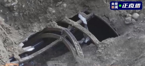 山西孝義煤礦透水事故致21人被困