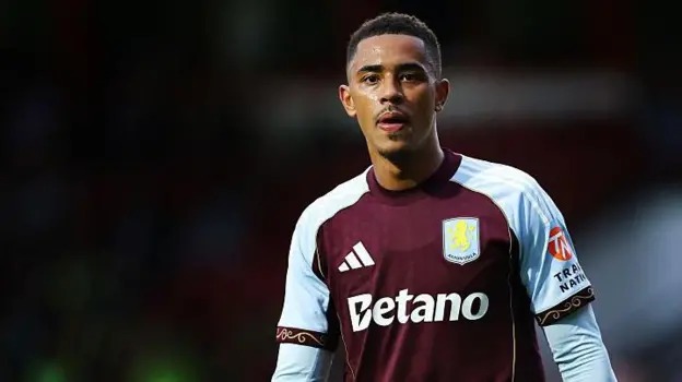 雅各布·拉姆齊六歲時加入阿斯頓維拉青訓學院