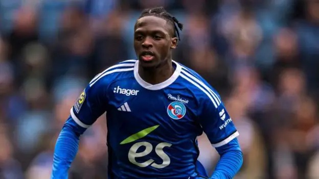 迪萊恩&middot;巴克瓦&middot;斯特拉斯堡本賽季在斯特拉斯堡的三場比賽中都替補出場，并在替補席上為球隊的英格蘭主教練利亞姆&middot;羅塞尼奧貢獻了兩次助攻