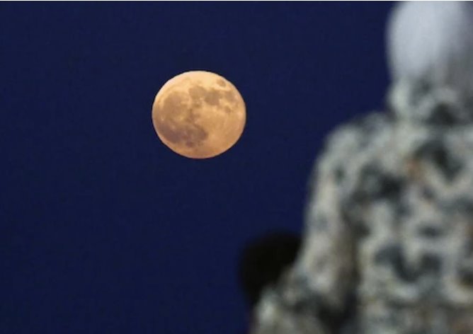 周三晚,月亮看起來會比平時更大更亮,這將是今年距離我們最近的超級月亮。