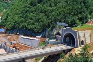 中國時速350公里高鐵